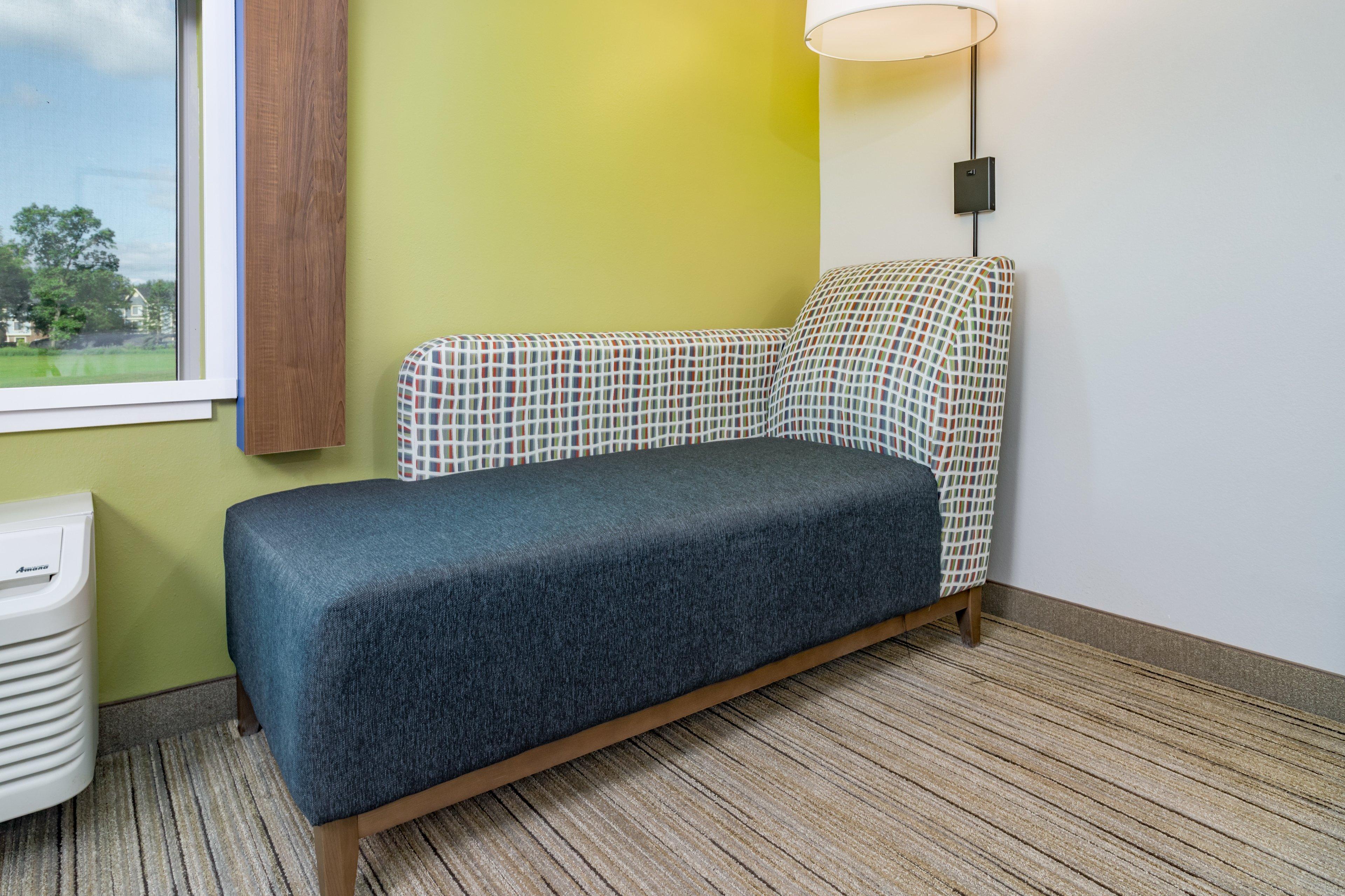Holiday Inn Express & Suites - Elkhart North By Ihg Buitenkant foto