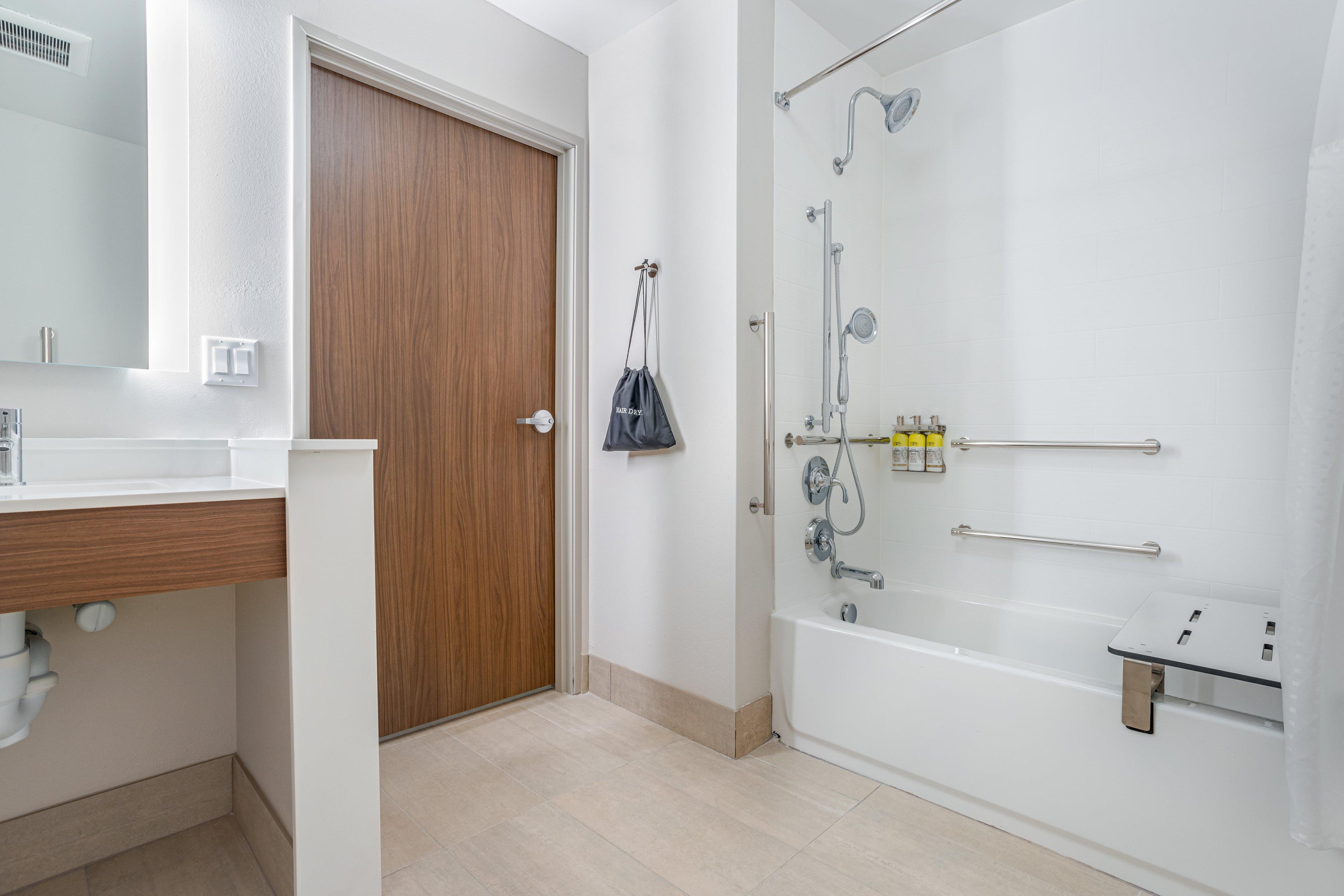 Holiday Inn Express & Suites - Elkhart North By Ihg Buitenkant foto
