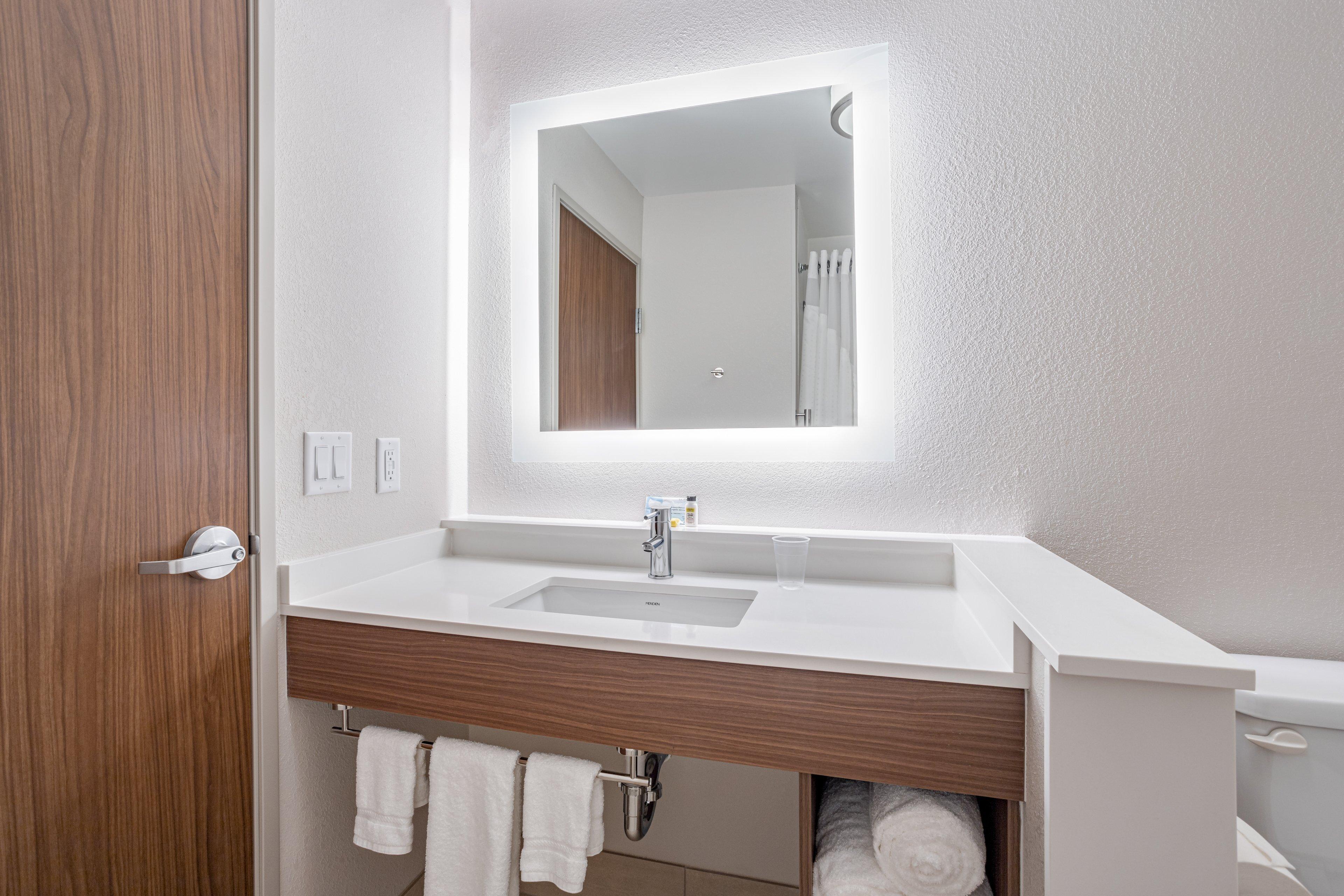 Holiday Inn Express & Suites - Elkhart North By Ihg Buitenkant foto