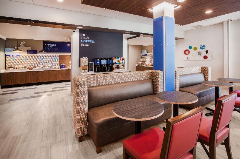 Holiday Inn Express & Suites - Elkhart North By Ihg Buitenkant foto